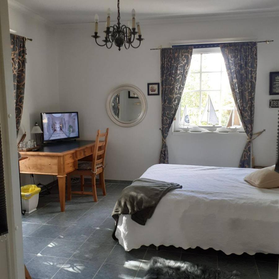 Room In Villa Emilia Еспоо Екстериор снимка
