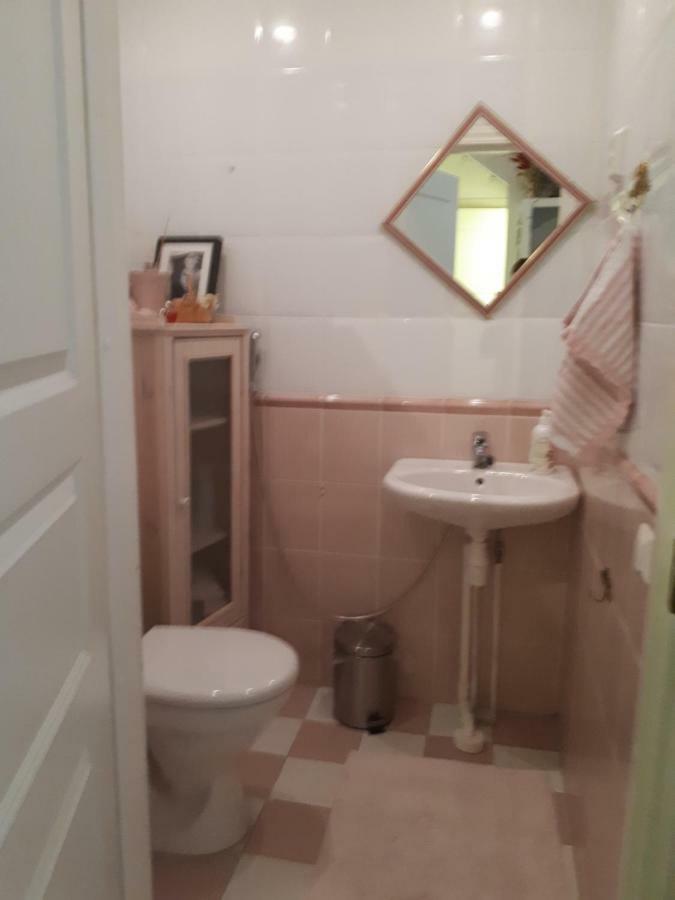 Room In Villa Emilia Еспоо Екстериор снимка