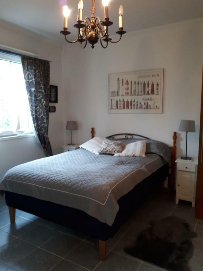 Room In Villa Emilia Еспоо Екстериор снимка
